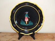 + Assiette noire Henriot