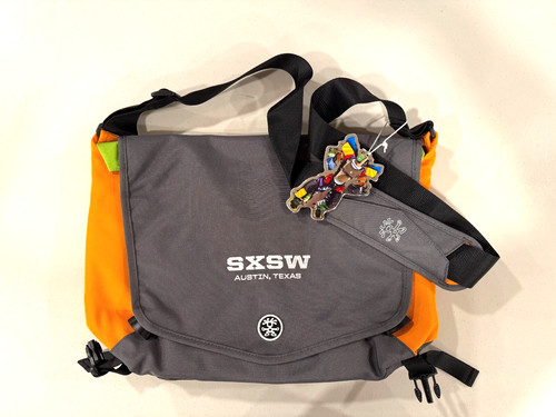 Crumpler strong tron - crumpler, strong-tron