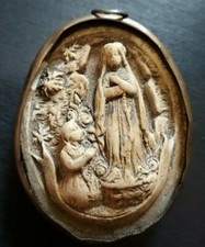RELIGION - Reliquaire ancien Platre sculpté et laiton Grotte Lourdes ? Marie ?