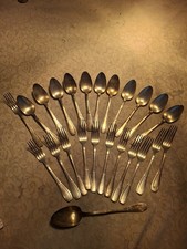 24 Couverts Metal Argenté