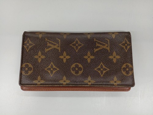 Louis vuitton porte - louis,