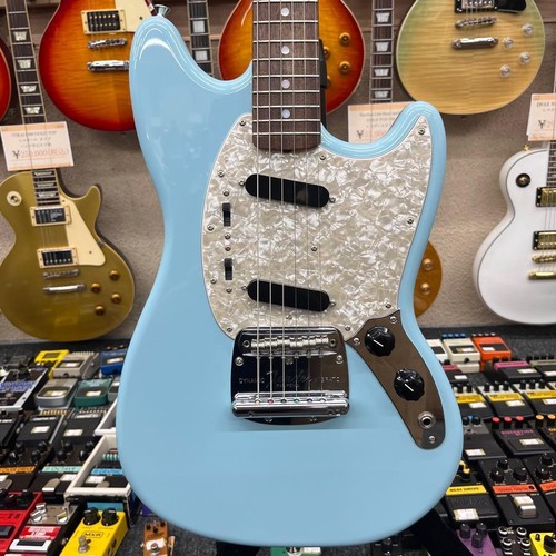 Fender made japan mustang - japan,