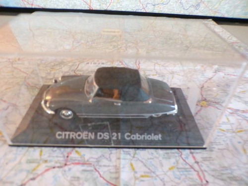 Citroën cabriolet gris - 21,