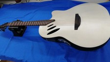 Guitare électrique acoustique OVATION CELEBRITY CC54I