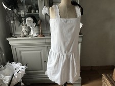 Linge Ancien Lingerie Robe Ou Fond De Robe  D’hiver Dentelle Festonné Et Brodé