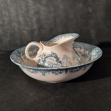 Ancien SERVICE DE TOILETTE