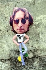 FIGURINE ACTION JOHN LENNON