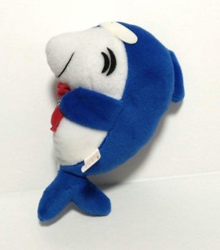 Peluche requin 1992 rétro