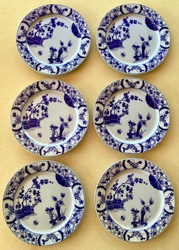 Lot six assiettes - six,