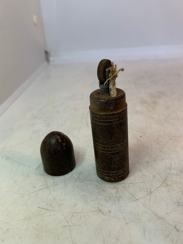 Ancien briquet militaire - ancien,