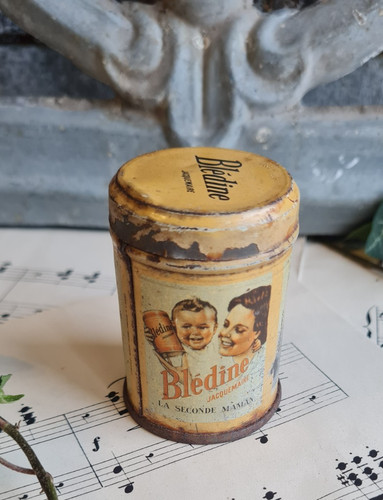 Ancienne petite boite - petite,