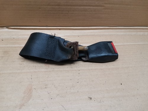 Accroche attache ceinture - attache,
