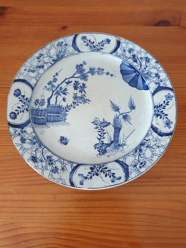 Plat gâteaux sur pied - plat,