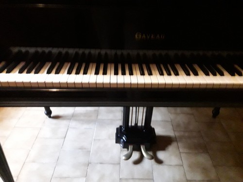Piano quart queue - quart, gaveau