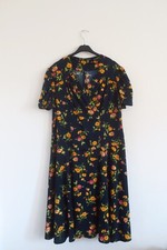 Vintage dress Flower pattern