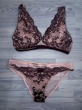 Ensemble lingerie Victoria's Secret rose violet T L/G neuf