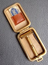 Ancien Mini Rasoir de Sûreté de Voyage LORD Ecrin Lames Égypte Années 50