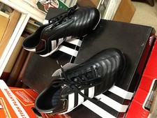 Chaussure de foot enfant Adidas Taille 35 neuve