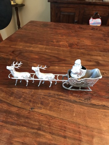 1950s 1960s plastic - 1950s, silver