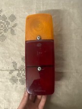 Cabochon arrière Mercedes 207/308/309/410 Hella ref43332R7 bonne état A189