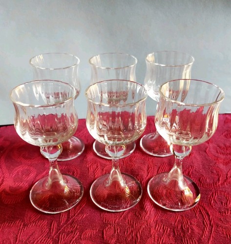 Verres vin à - vin,,