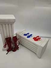 2 paires de  chaussures  pour