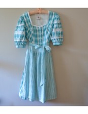 Costume En Style Tyrolien
