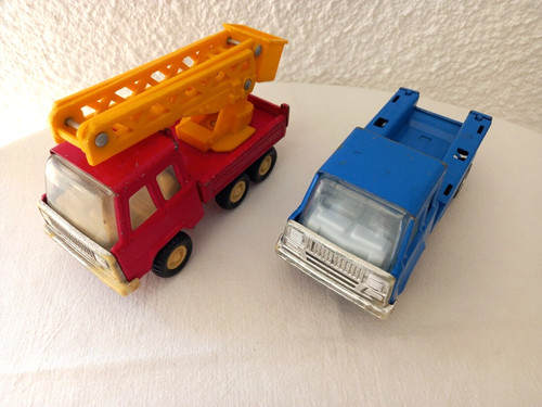 Lot 2 camions - de,