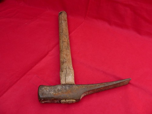 Outil ancien marteau - outil,