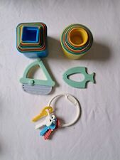 5 jeux jouet d'éveil cubes et boites gigognes à empiler hochets bateau porte cl