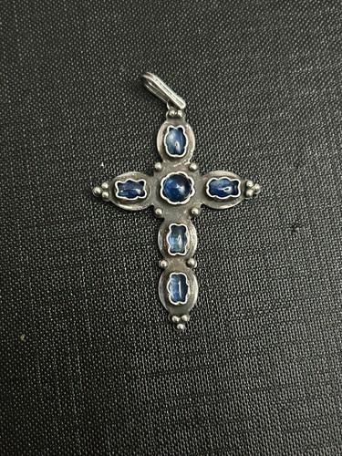 Très beau vieux pendentif - beau,
