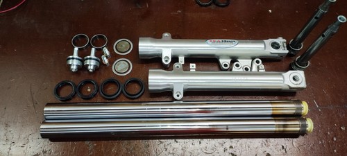 Fourche 650 suzuki 2000 - 650, sv