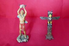 Figurine Indien levant les