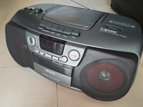 Aiwa ghettoblaster radio k7 - cd,