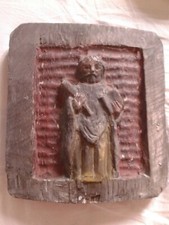 BAS RELIEF Polychrome d'un