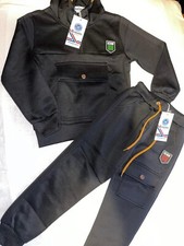 Survêtement garçon taille 8