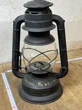 Ancienne lampe pétrole lamp