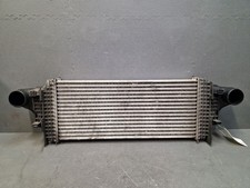 Echangeur air / intercooler - Mercedes ML 164 280/300/320/350Cdi - A2515000000 *