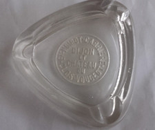 ANCIEN CENDRIER EN VERRE PUBLICITAIRE NOIROT CARRIERE DIJON CHATEAU CLOS VOUGEOT