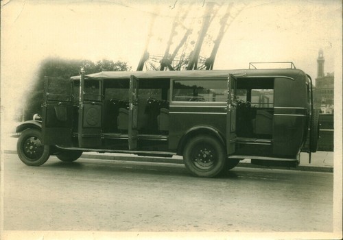 Photo ancienne voiture - , autobus
