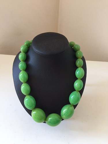 Collier long perles bakélite