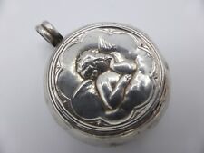 Médaillon Hochet en argent