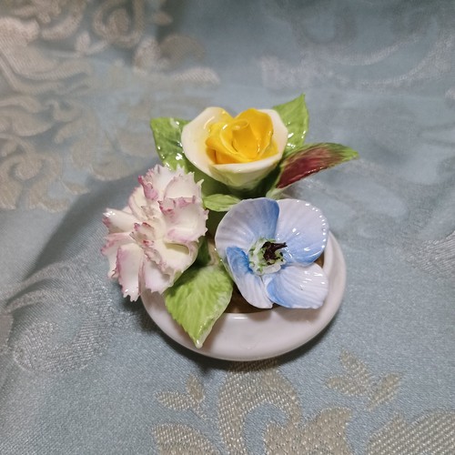Joli bouquet porcelaine - joli,