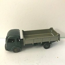 DINKY TOYS  VEHICULE 1/43e
