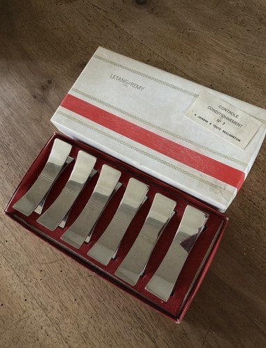Anciens porte couteaux - porte,