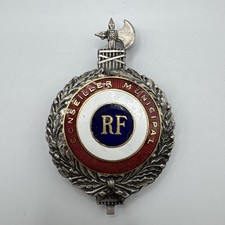 Ancien insigne émaillé