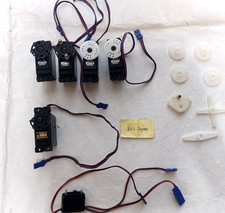 Servos Sanwa SRM-102 ×4