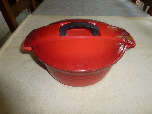 Cocotte fonte emaillee - cocotte, le