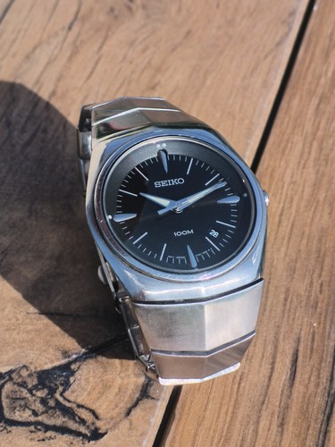 Seiko des années - des,