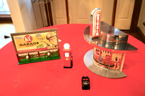 Hallmark kiddie car classics - hallmark,